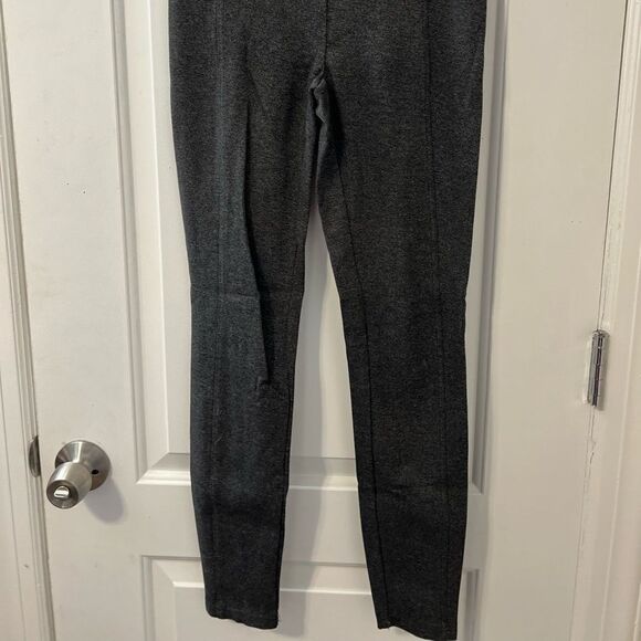 Gray leggings  - Picture 3 of 6